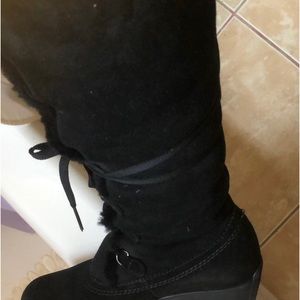 Black Suede Shearling Boots Size 7